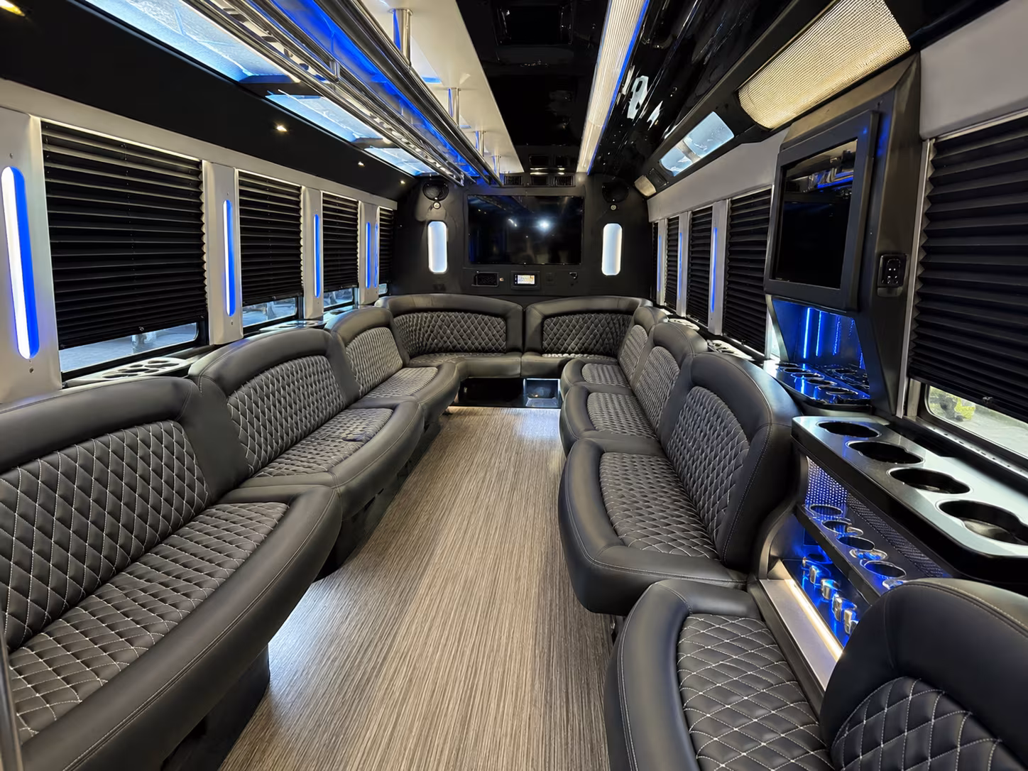 farmington hills prom transportation